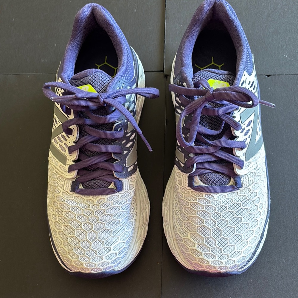 New Balance Sneaker